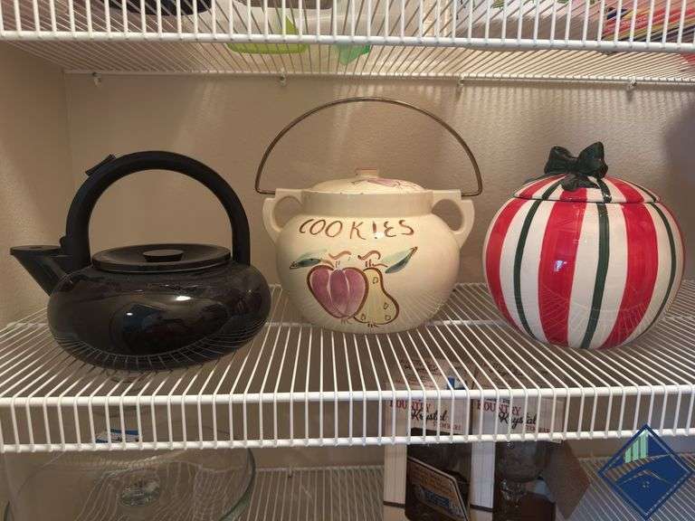 Cookie Jars & Tea Pot