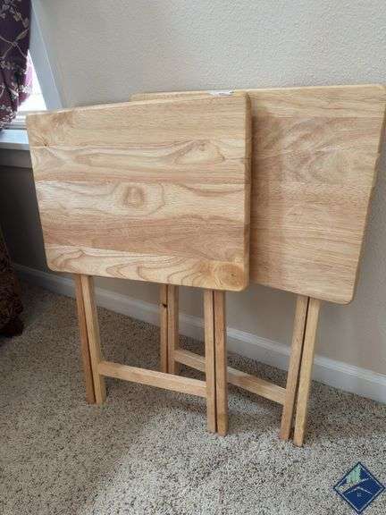 (2) TV Trays
