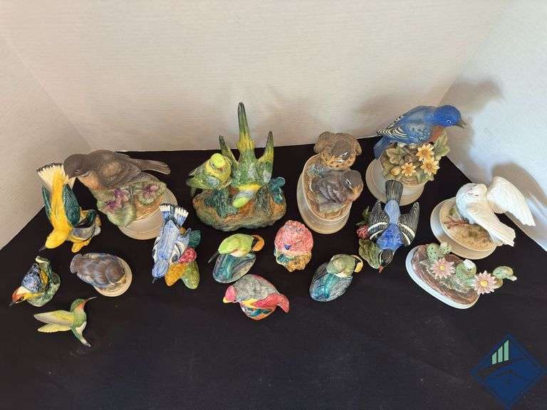Leffon China Bird Sculptures