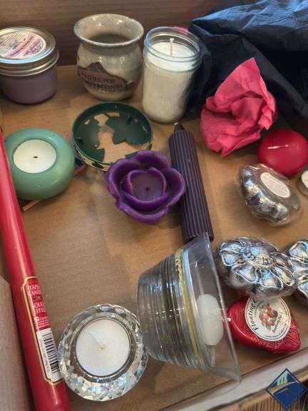 Assorted Candles & Scentsy Warmer