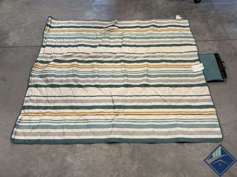 Weather Proof Vintage Blanket Tote Bag - Used