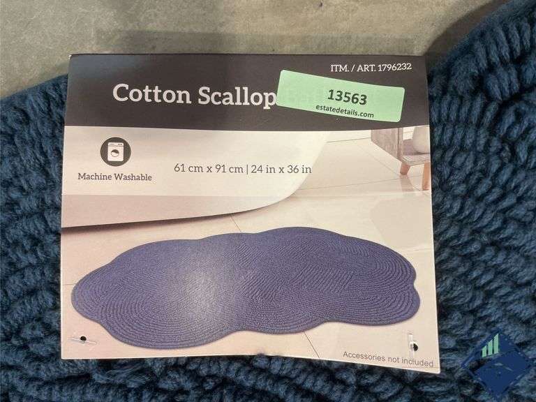 Blue Cotton Scallop Bathmat - Used