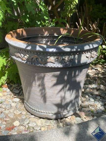 20” Flower Pot