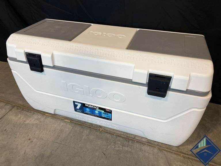 Igloo Max Cold 165 Cooler - Retail: $ 99.99