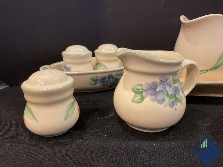 Pfaltzgraff Garden Cream & Sugars, Salt/Pepper Shakers, etc.
