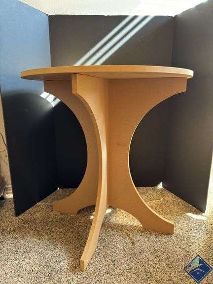 24” Round Side Table