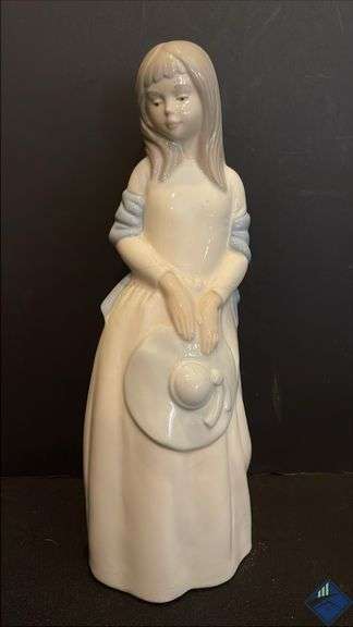 Vintage Mirmasu Porcelain Girl Figurines