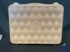 Glo Tech Beauty Case w/ LED Mirror - Like New - Like New