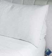 Jennifer Adams 3-Piece Stonewashed King Quilt Set White - Retail: $ 89.99  - Used