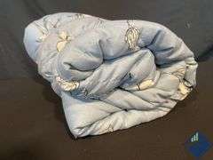 Berkshire Blanket and Home Co. Flower Comforter - Used - Used