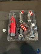 Rubbermaid Power Scrubber w/ 4 Osscilation Heads - Battery Powered - 5 Piece Kit - Like New - Like N