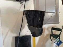 Snow Shovels, Shovel, Rakes, etc.