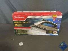 Sunbeam(R) Aero Ceramic Soleplate Iron - Like New