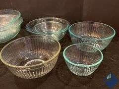 Pyrex Bowls