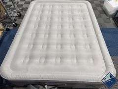 Full Sized Aerobed Air Mattress - Retail: $ 149.99   - Like New