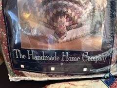Hand Quilted Parquet & Misc. Quilts *strong odor*
