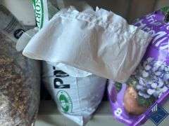 Bird Seed & Potting Mix