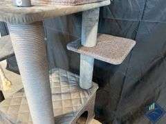 Catry Kasio 6ft+ Cat Tree - Retail: $ 94.99