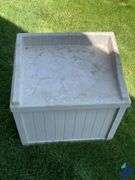 Suncast Single Bench with Contents
