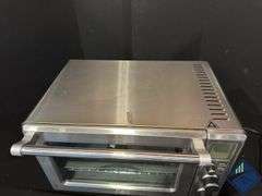 Oster Digital Countertop Oven - Retail: $ 89.99