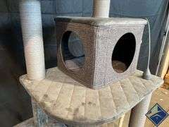 Catry Kasio 6ft+ Cat Tree - Retail: $ 94.99