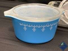 Vintage Pyrex 472 & 473 Blue Garland Ovenware & Loaf Pan