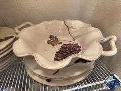 Grapevine Plates, Bowls & Serving Bowl