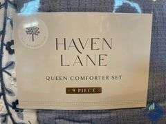 Haven Lane Queen Comfort 9 Piece Set - Like New