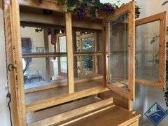 Lighted Glass Shelf Hutch with Grapevines