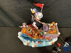 Disney Mickey Pirate Ship - Retail: $ 89.99  - Mixed Condition
