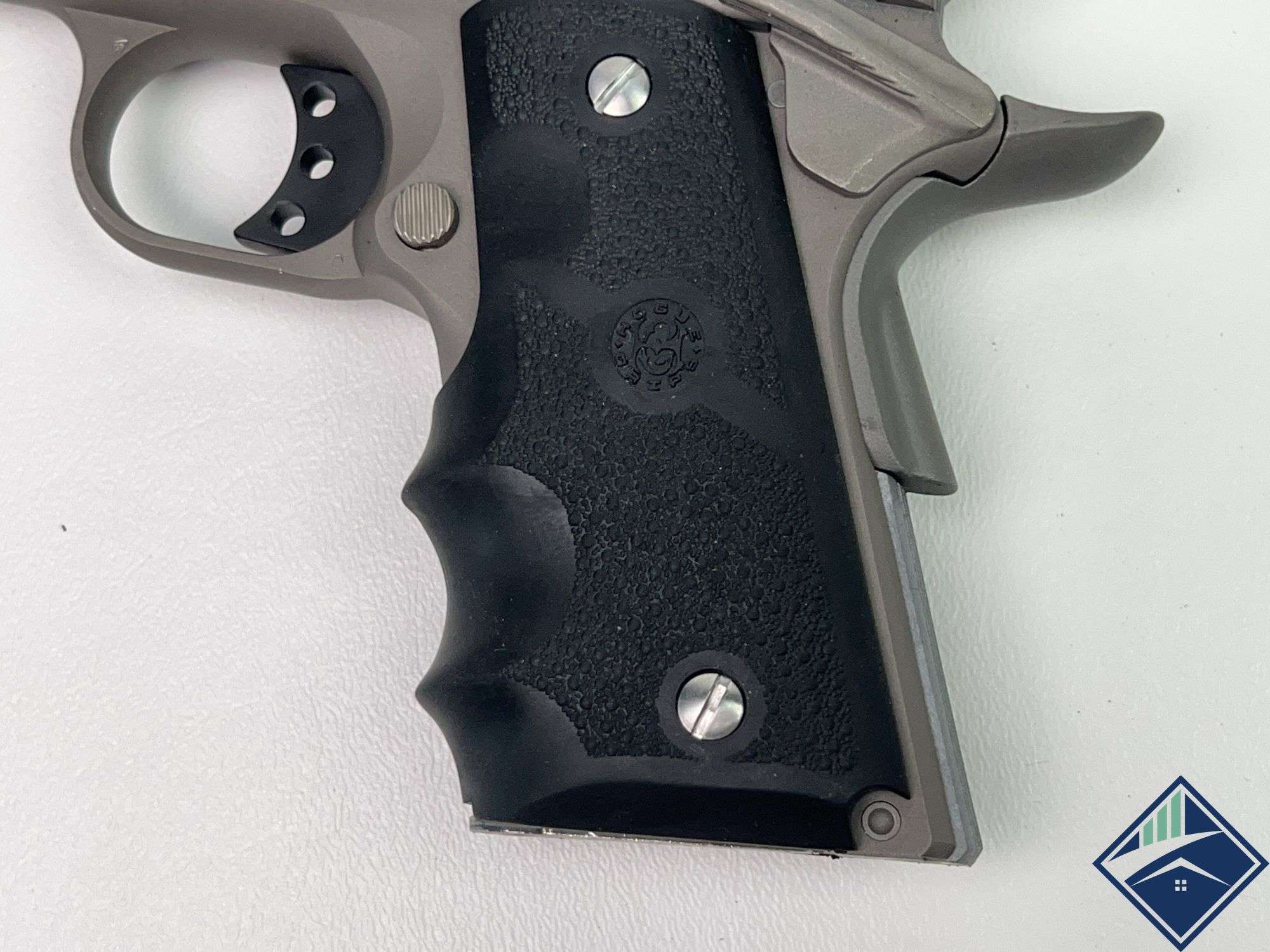 WA Colt Defender Series 90LW ホーググリップ WA Colt Defender Series 90LW ホーググリップ
