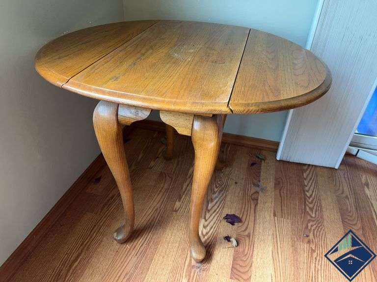 Drop Leaf Side Table