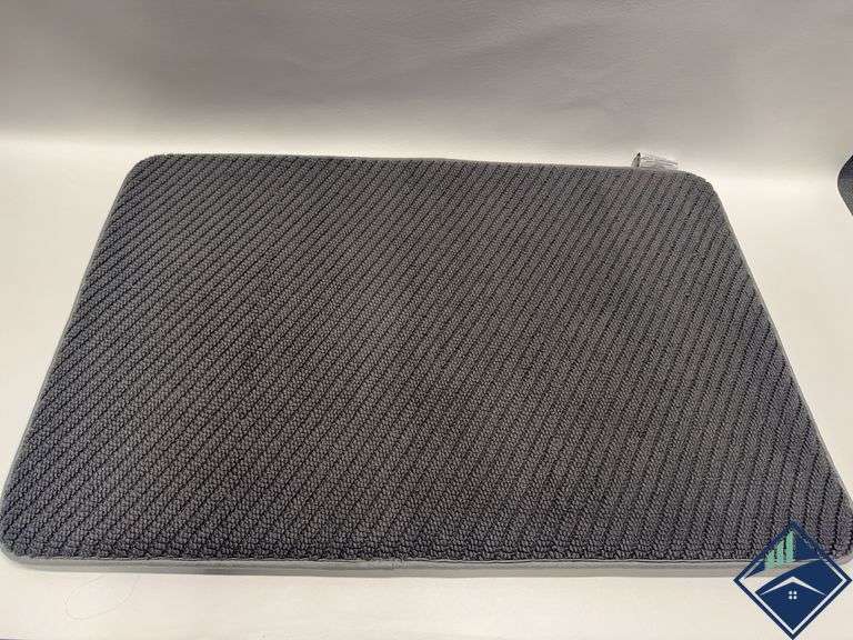 TM Bath Mat - Retail: $ 14.99   - Like New