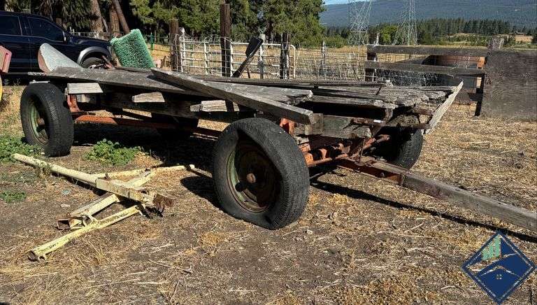 Flatbed Wood Deck Trailer
