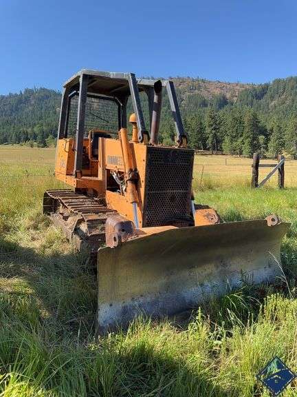 Case 850B Crawler Dozer *no key*