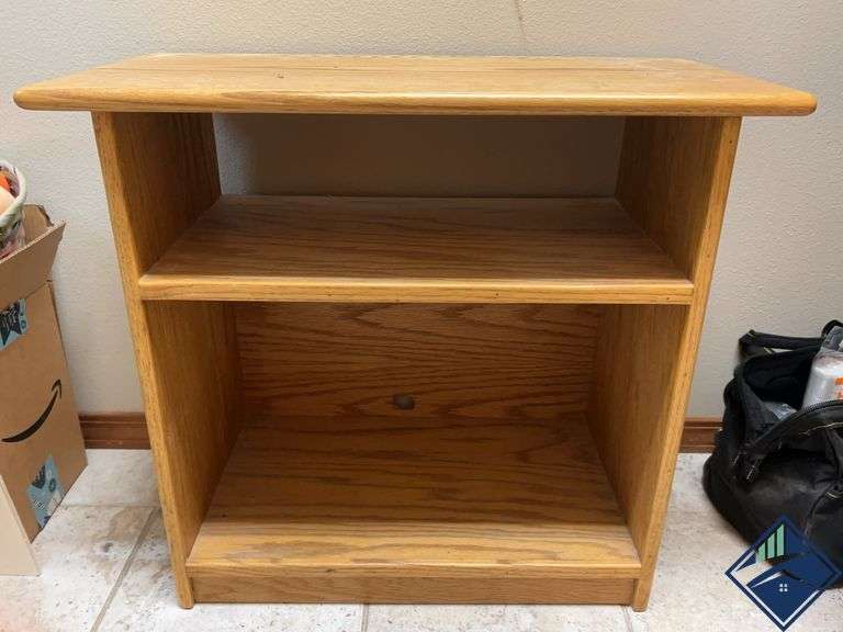 Oak End Table
