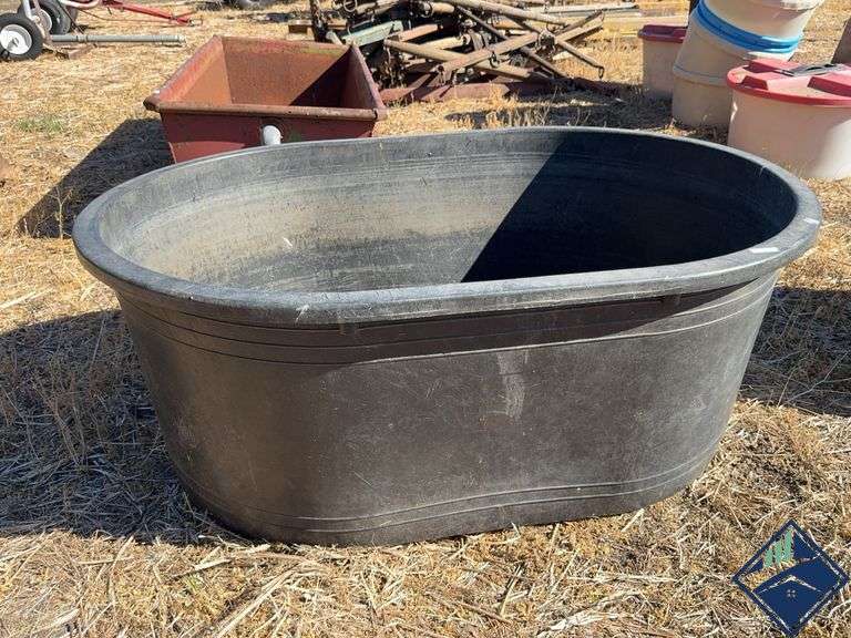 100 Gallon Water Trough