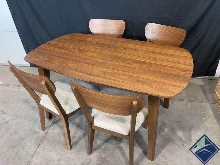 Point Reyes 5 Piece Dining Room Set - Retail: $ 699.99
