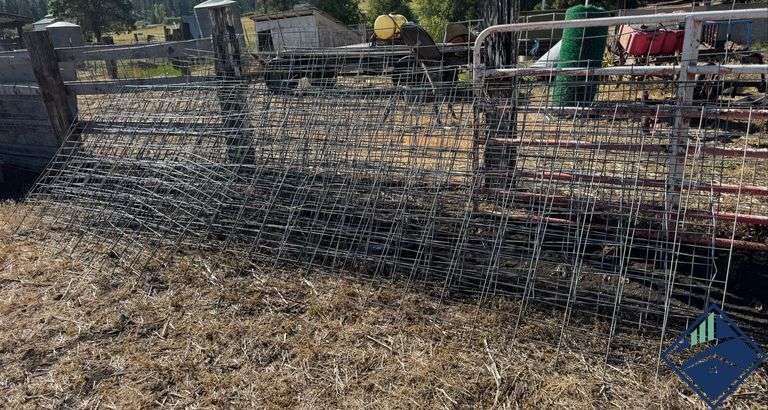 Hog Panels *assortment of sizes*