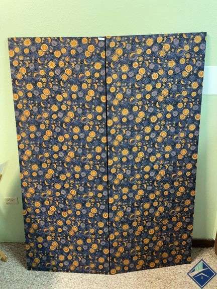 Sun & Moon Room Separator