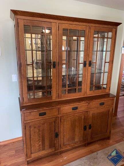 Simply Amish Prairie Mission Glass Front Lighted 2pc Hutch