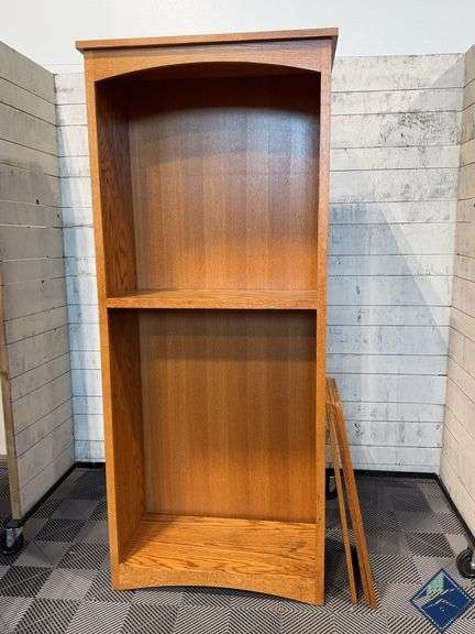 Montana Furniture Industries Bookcase *needs shelf hardware*