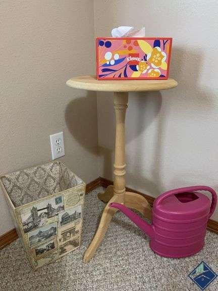 Wood Pedestal Side Table, 24" Tall