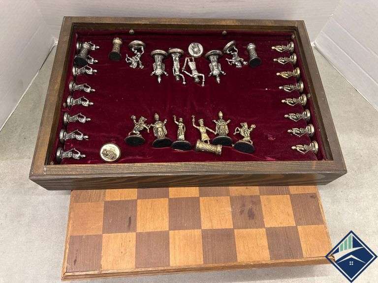 Wooden Chess Set With Metal Pieces in Velvet-Lined Case *see photos*