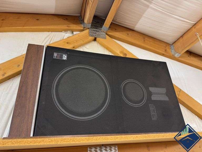 (2) Soundesign Model 728 Loudspeaker System with Woodgrain Finish & (2) Misc. Speakers *bring ladder