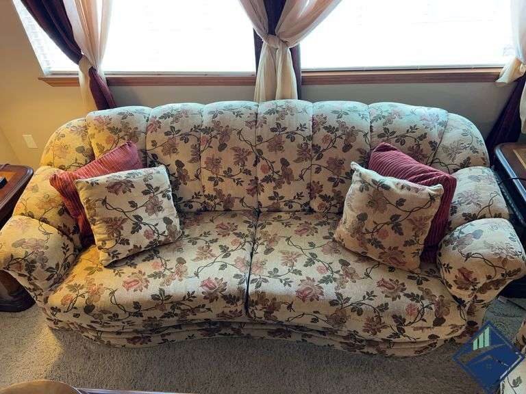 Floral Upholstered Loveseat with Matching Pillows *upstairs*