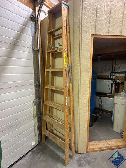 Keller 8ft Wooden Ladder Made in USA