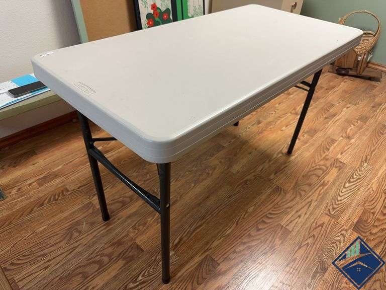 Lifetime 4’ Table