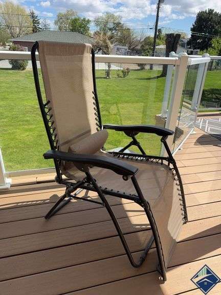 Zero Gravity Chair