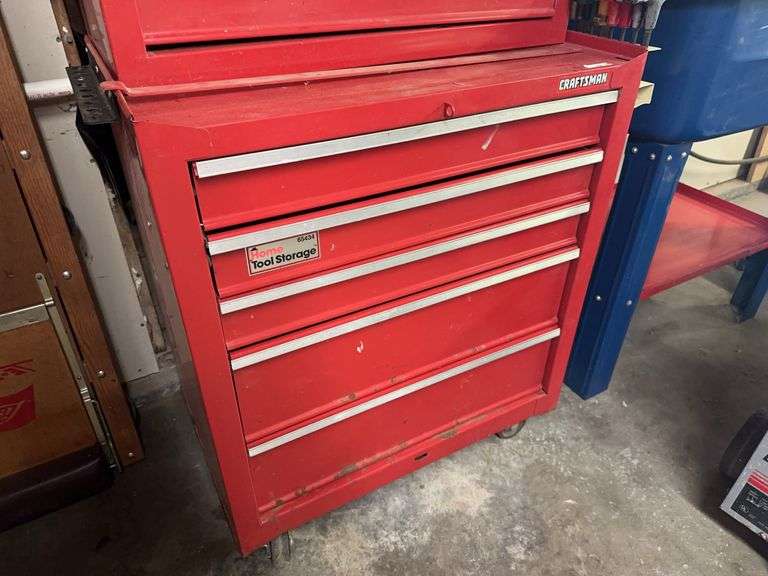 Craftsman Red Rolling Tool Chest